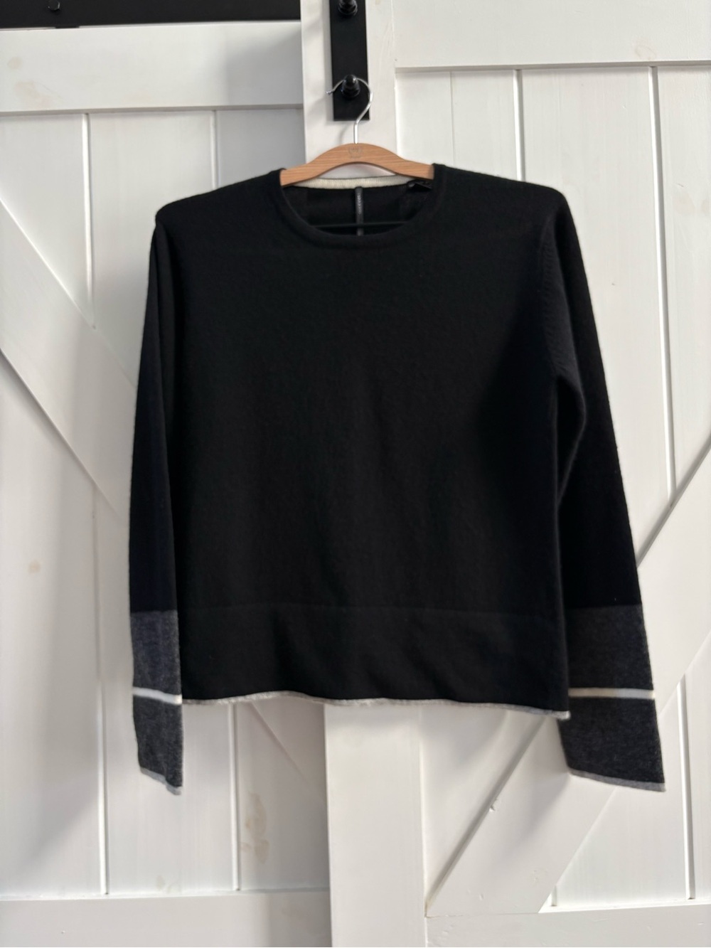 ISDA & CO. Vintage 100% Merino Wool Colorblock Sweater